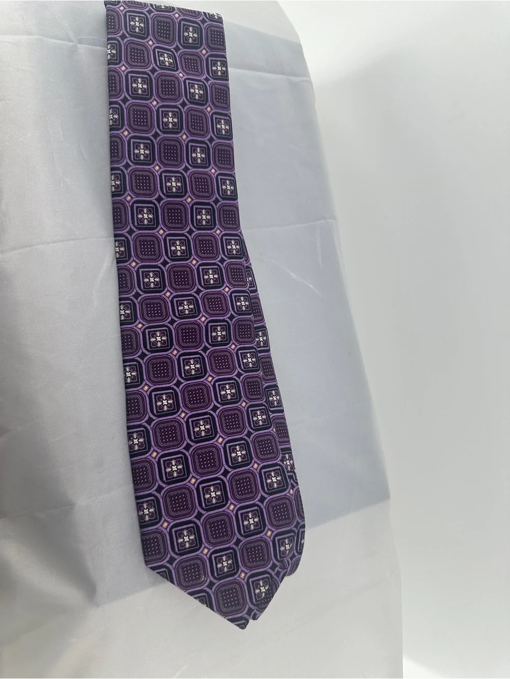 John w Nordstrom purple jacquard silk motif decal tie